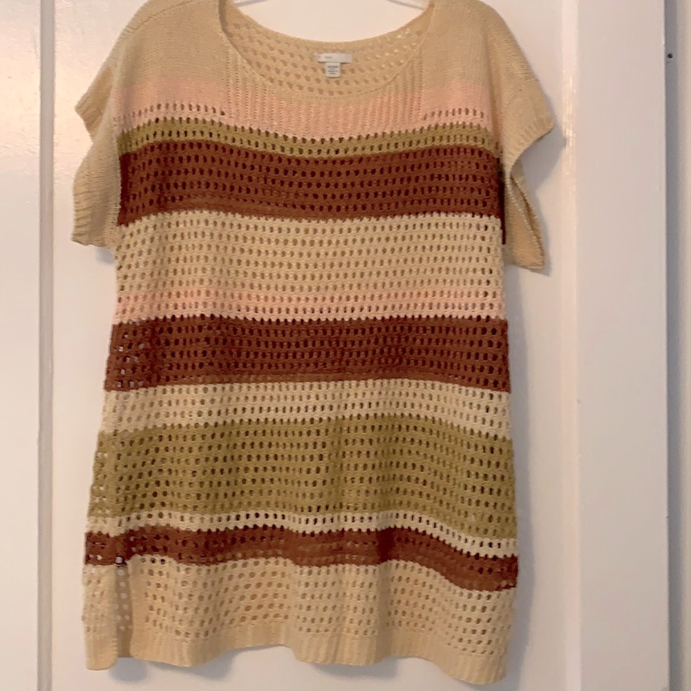 Cato  crochet type top for all seasons